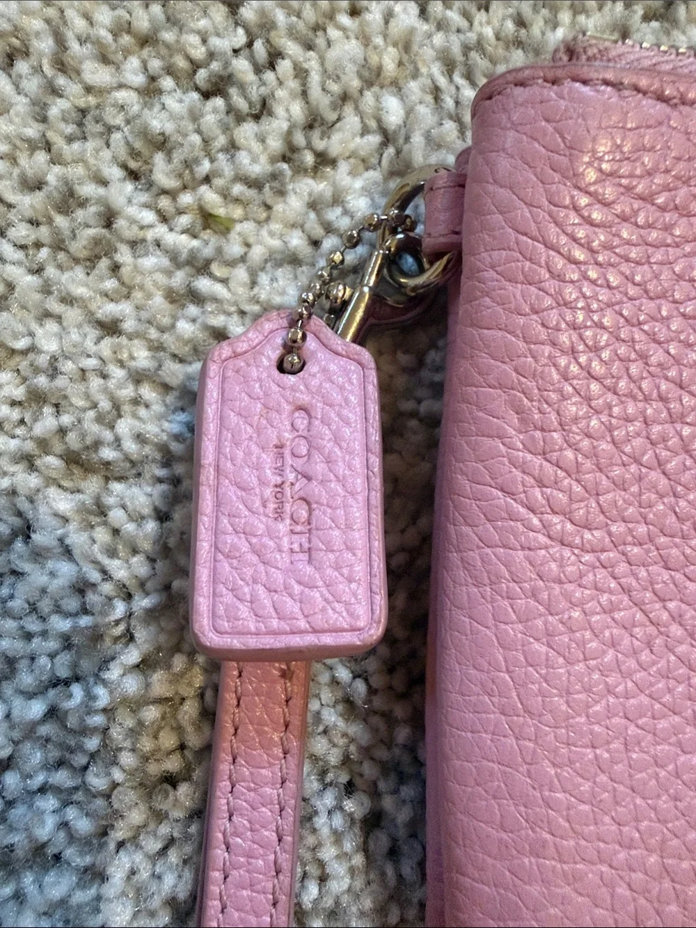 Coach Pebble Leather Wristlet Wallet - Pink